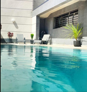 Villa piscine sans vis à vis vue mer